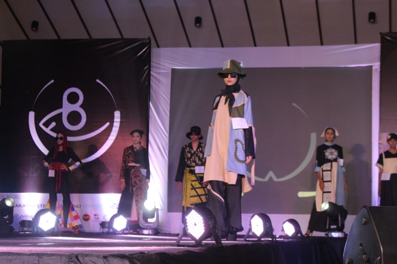 Look 5